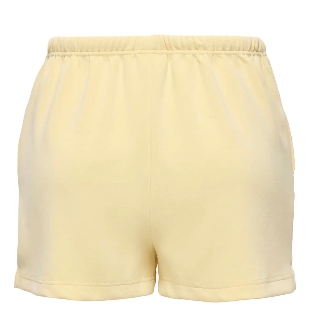 Only Maya tie string shorts