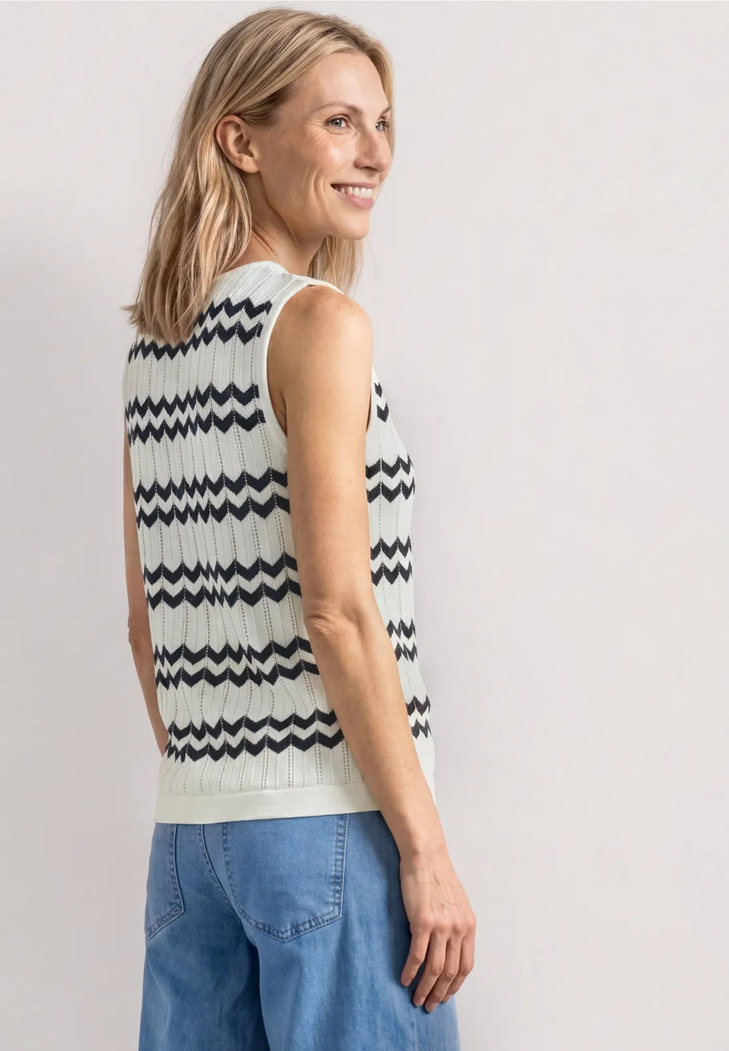 Street-One Knitted top with zig zag pattern