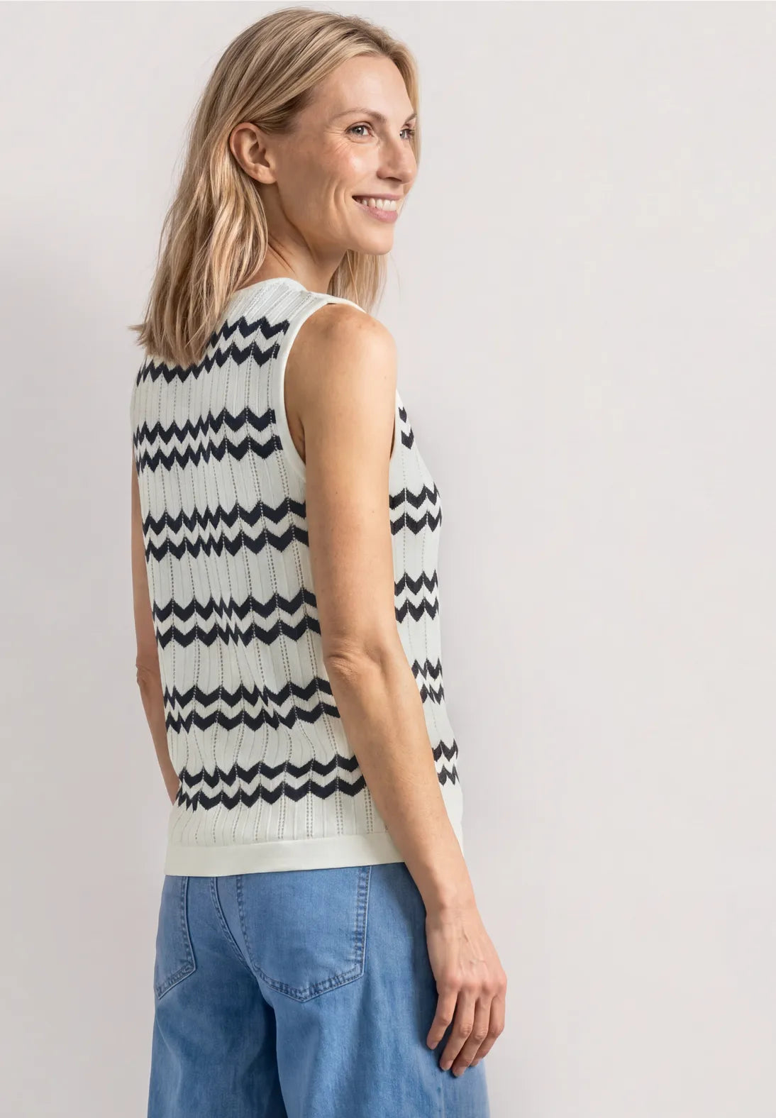 Street-One Knitted top with zig zag pattern