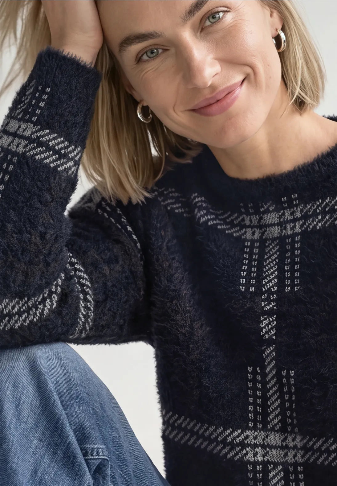 Street one long sleeve pullover with check