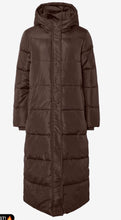 Load image into Gallery viewer, Maddie Long Puffer Coat
