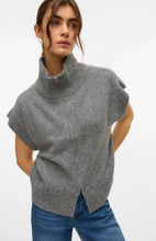 Load image into Gallery viewer, Vero Moda Bang Highneck Zipper Vest
