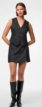 Load image into Gallery viewer, Pieces Bossella Glitter Skort
