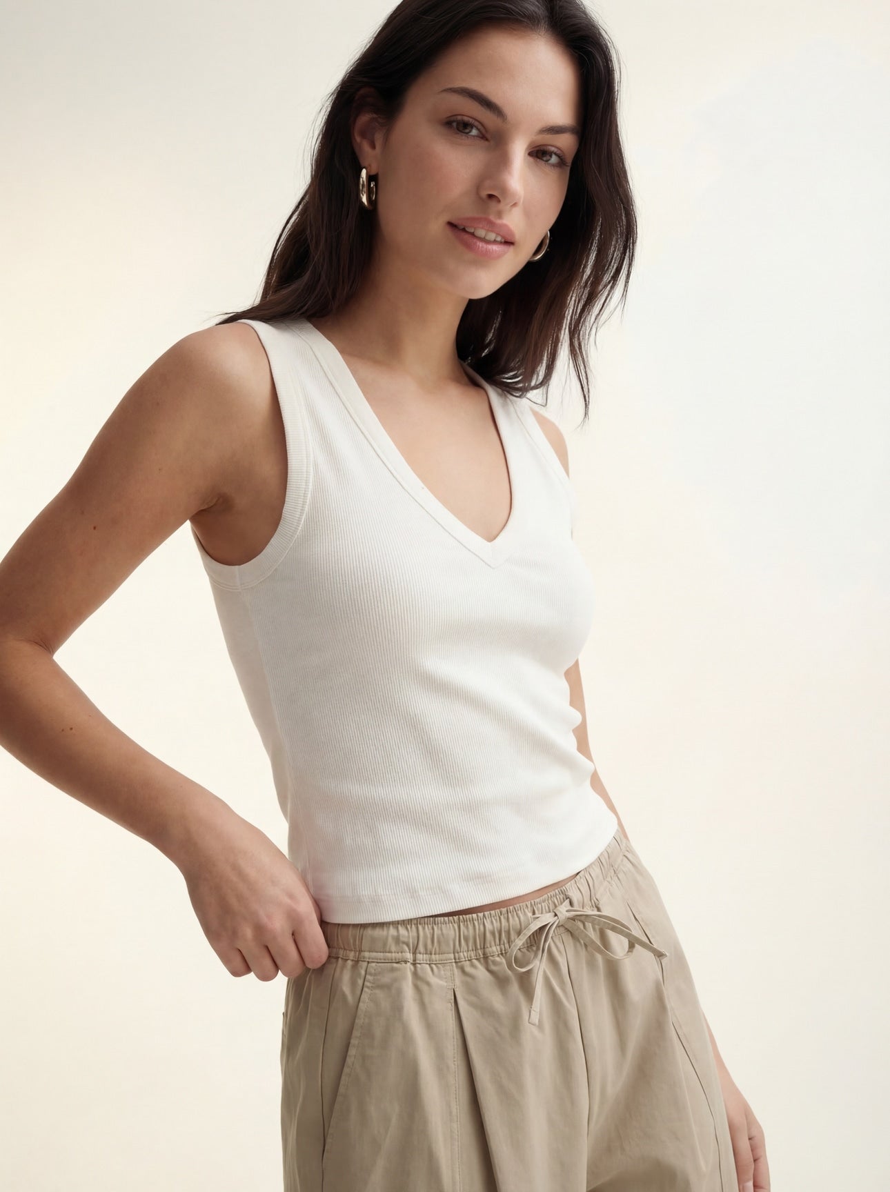 Vero Moda Chloe short deep v-neck top