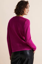 Load image into Gallery viewer, Street one V Neck Knit

