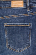 Load image into Gallery viewer, Vero Moda Flash Straight Jeans
