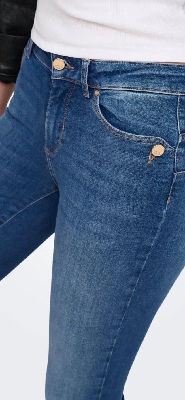 Only blush m/w flared jeans