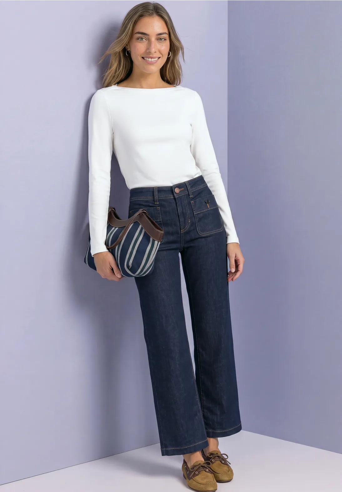 Street-one basic top with boat neck