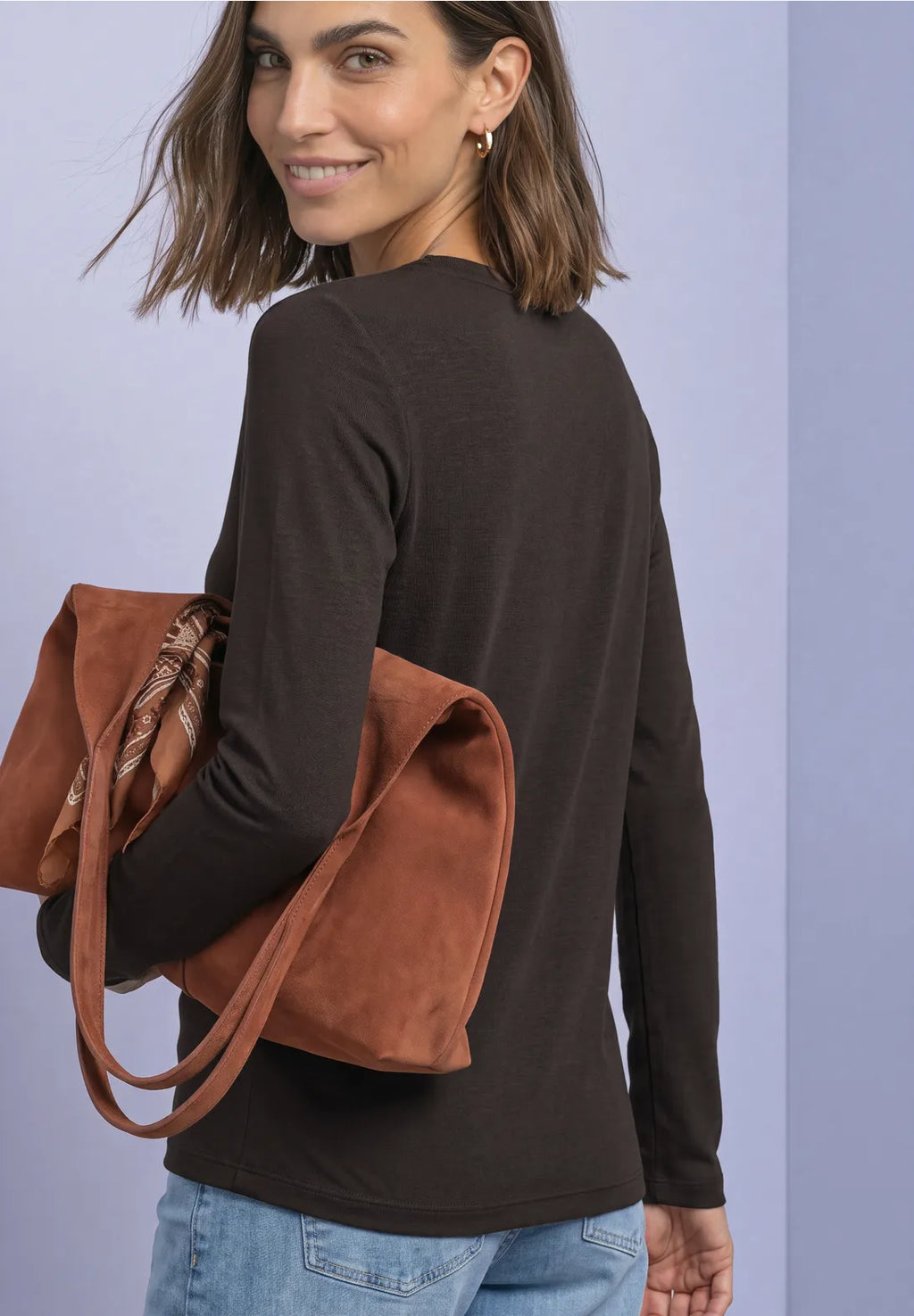 Street-one basic top with boat neck