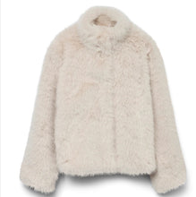 Load image into Gallery viewer, Only Dawn Faux Fur Jacket
