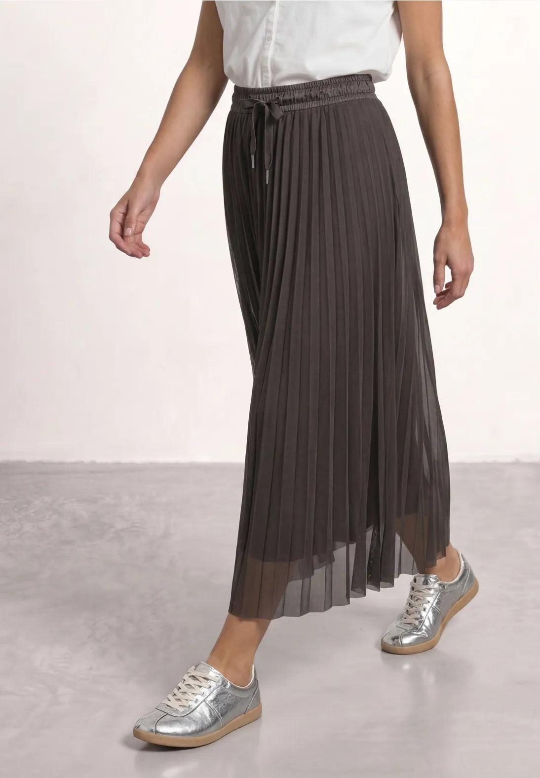 Street-one pleated skirt