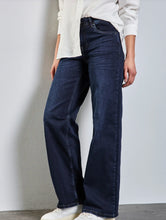 Load image into Gallery viewer, Street One Wide Leg Jeans
